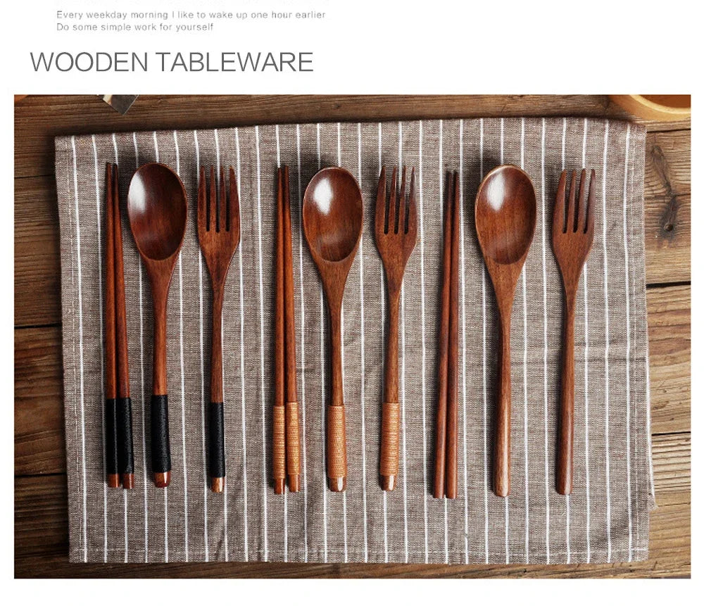 3 Piece Natural Wood Dinnerware Set